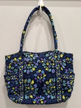 Vera Bradley Indigo Pop medium tote